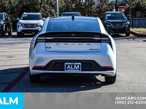 Used 2024 Toyota Prius Prime Premium w/ Advanced Technology Package FWD image 12