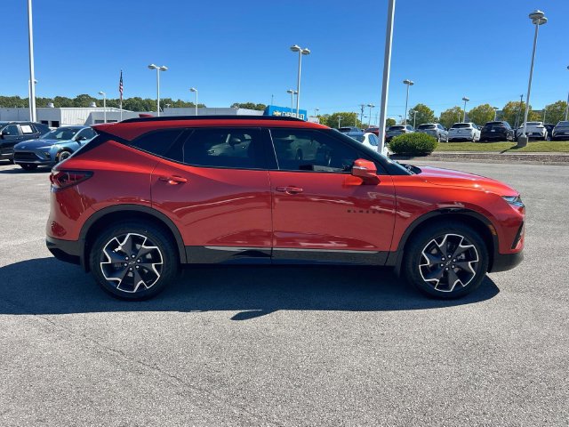 Used 2021 Chevrolet Blazer RS FWD image 2