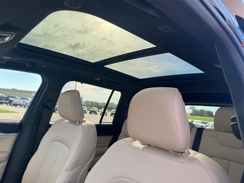 New 2025 Jeep Grand Cherokee Limited w/ Luxury Tech Group II image 38