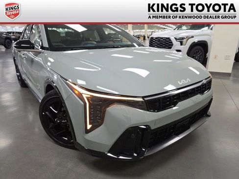 Used 2025 Kia K4 GT-Line Turbo FWD image 1