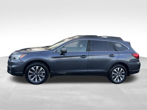 Used 2017 Subaru Outback 3.6R Limited AWD/4WD image 2