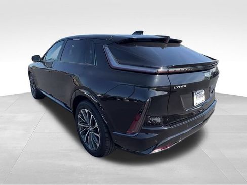 Certified 2025 Cadillac Lyriq Sport AWD/4WD image 4