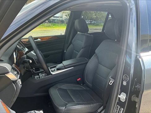 Used 2015 Mercedes-Benz ML 400 4MATIC image 9