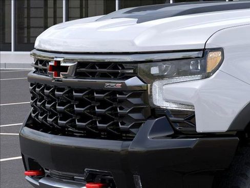 New 2026 Chevrolet Silverado 1500 ZR2 AWD/4WD image 13