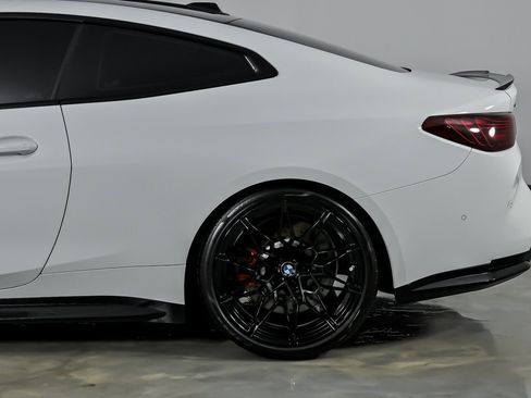 Used 2026 BMW M4 xDrive Competition w/ Executive Package image 8