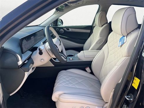 New 2025 Genesis GV80 3.5T Prestige image 9