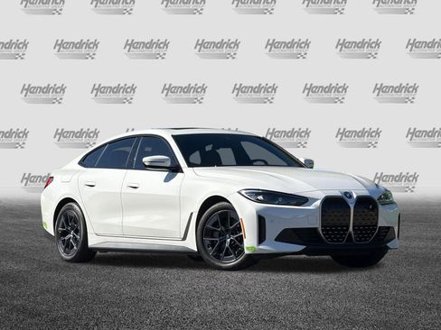 Used 2023 BMW i4 eDrive35 w/ Premium Package image 2