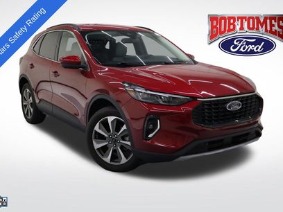 Certified 2023 Ford Escape Platinum w/ Class II Trailer Tow Package