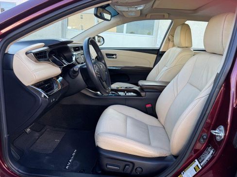 Used 2013 Toyota Avalon XLE Touring FWD image 9
