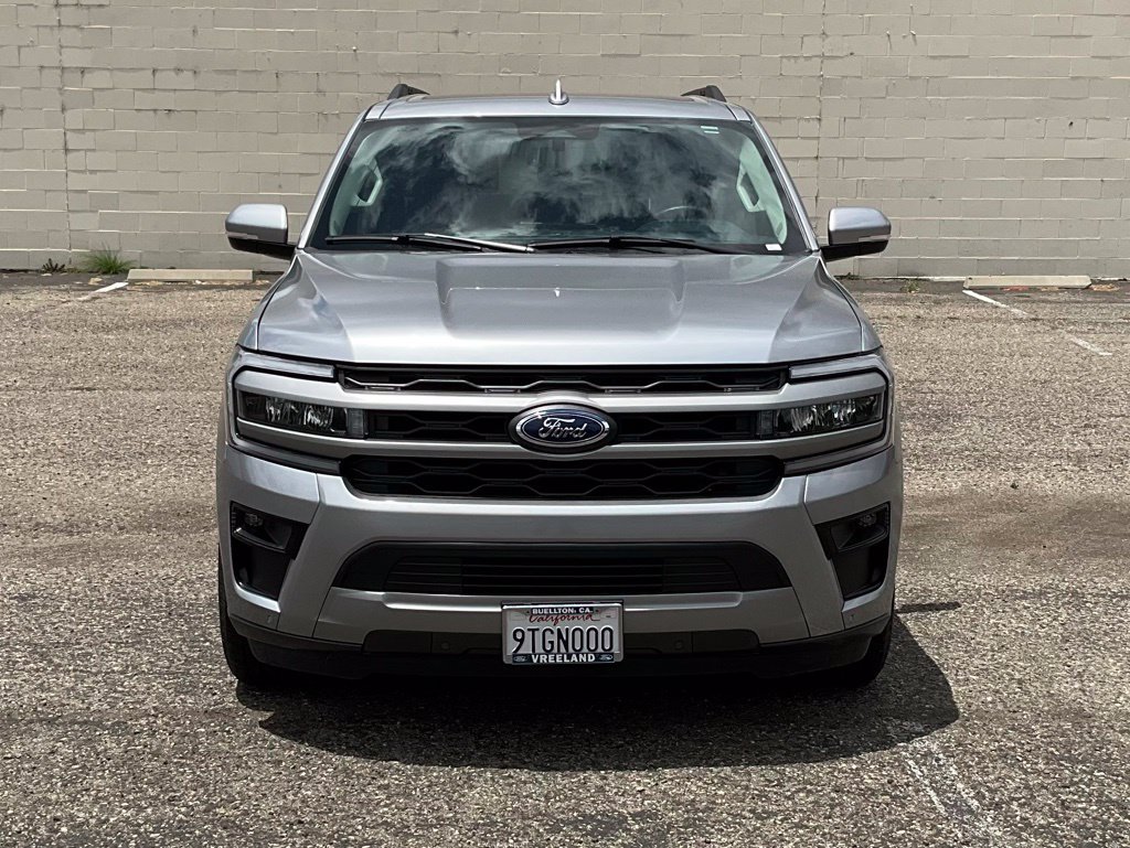 Used 2024 Ford Expedition Max XLT AWD/4WD image 9