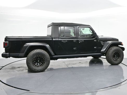 Used 2021 Jeep Gladiator Willys image 8