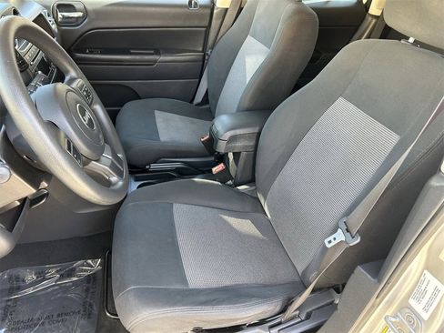 Used 2011 Jeep Patriot Sport w/ PWR Value Group image 24