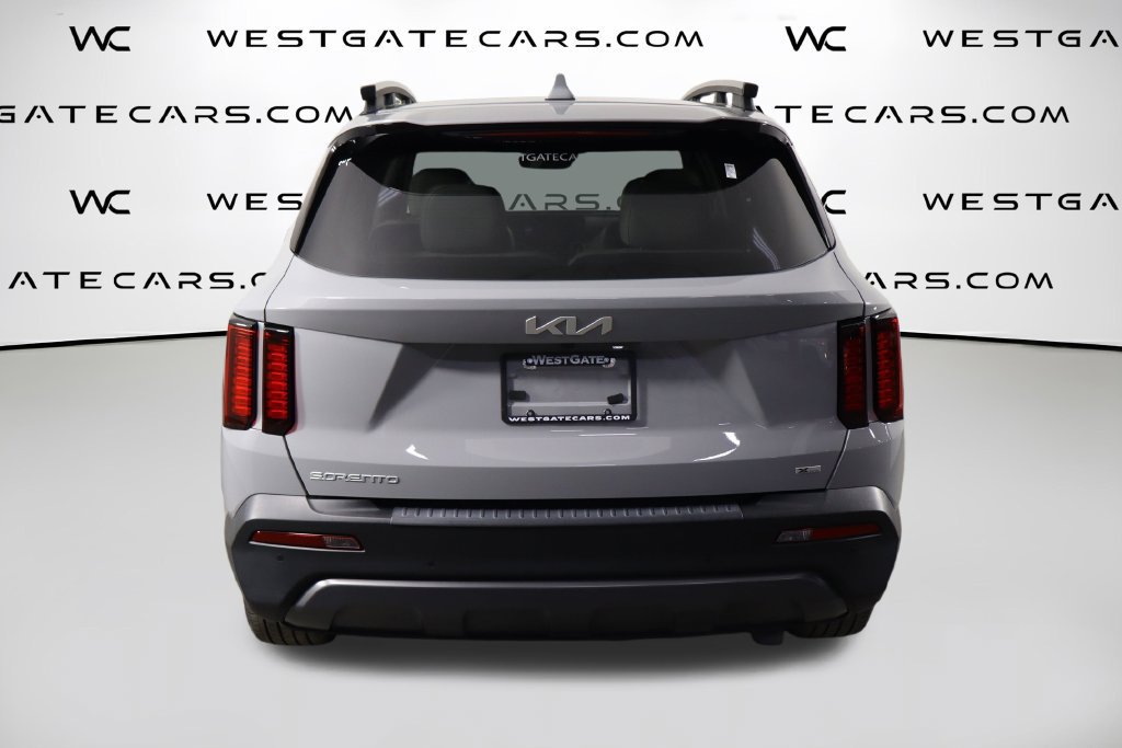 Used 2023 Kia Sorento X-Line EX AWD/4WD image 4