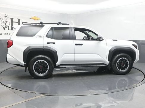 Used 2025 Toyota 4Runner TRD Off-Road Premium AWD/4WD image 38