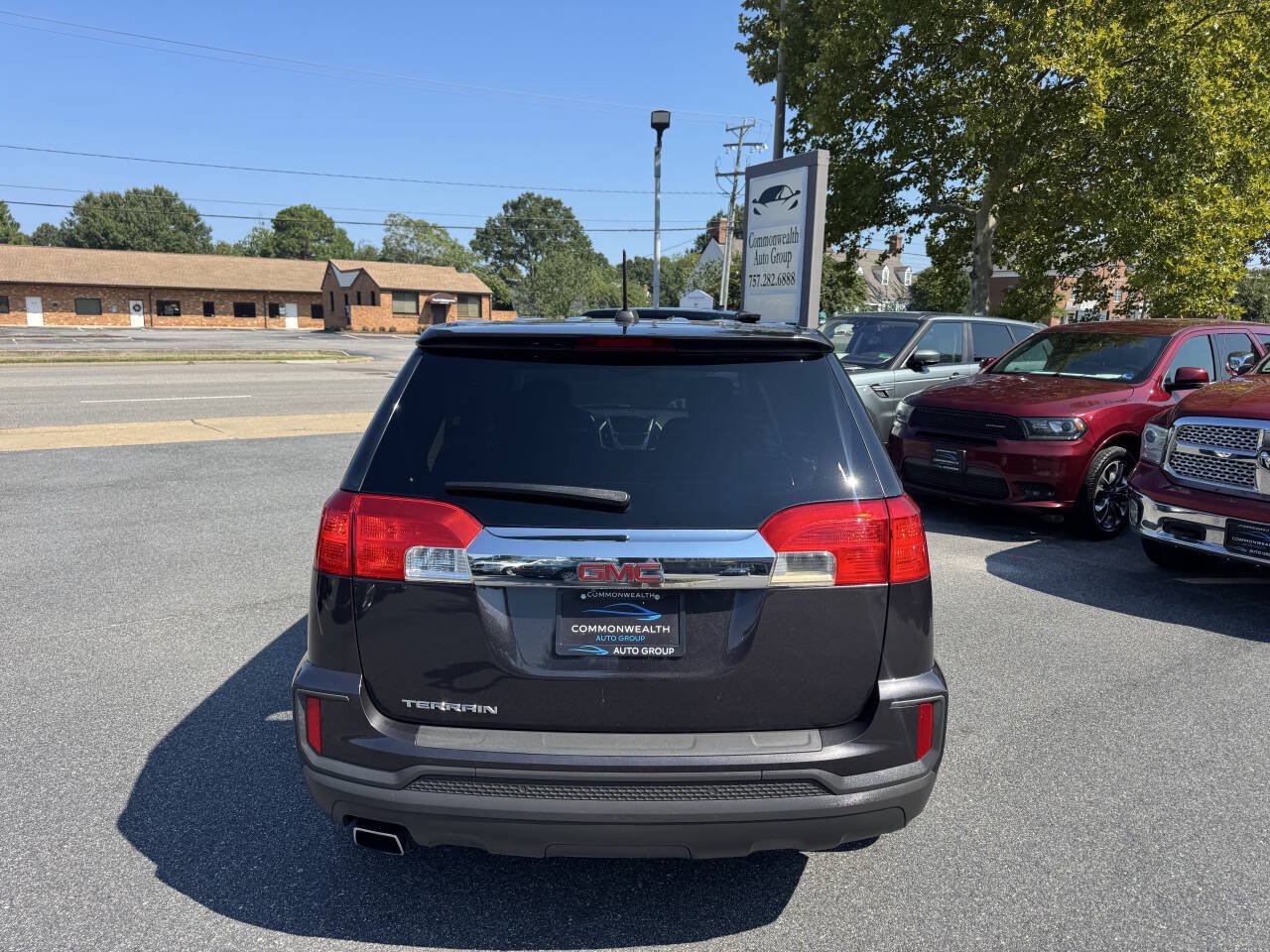 Used 2016 GMC Terrain SLE FWD image 5