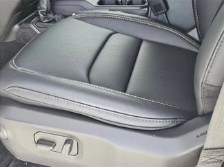 New 2026 Jeep Gladiator Sport video 4