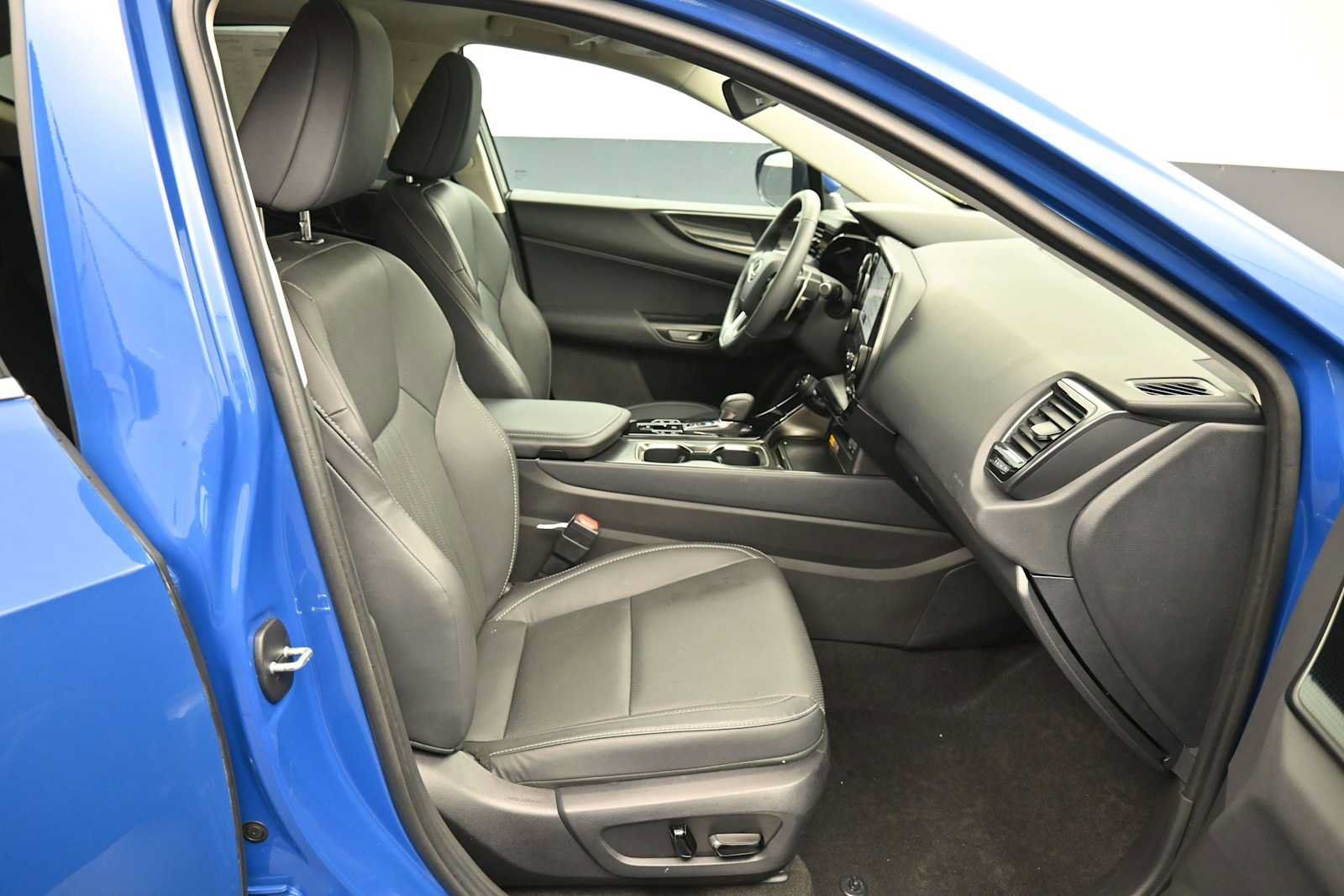Used 2025 Lexus NX 350 AWD w/ Accessory Package (2T) image 27