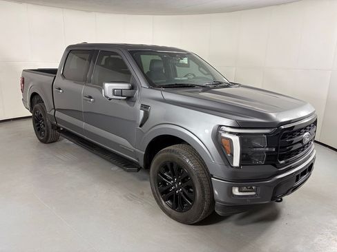 Used 2024 Ford F150 Lariat w/ FX4 Off-Road Package AWD/4WD image 2