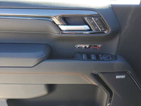 New 2026 GMC Sierra 1500 AT4 w/ AT4 Premium Package image 18