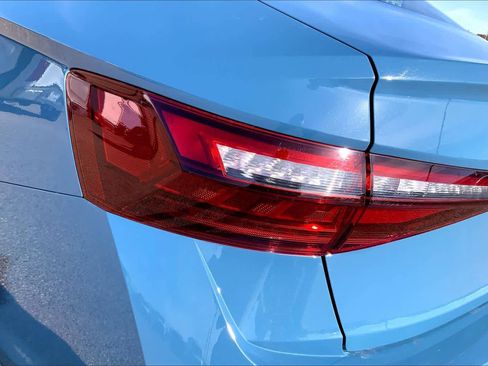 Used 2025 Volkswagen Jetta SE image 31