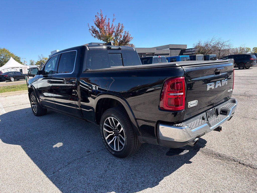 Used 2025 RAM 1500 Limited AWD/4WD image 3