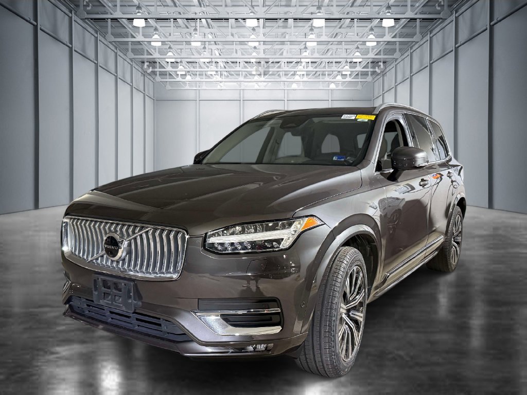 Used 2023 Volvo XC90 B6 Plus AWD/4WD image 1