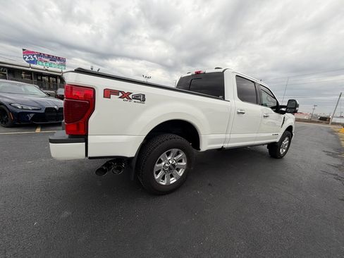 Used 2020 Ford F250 Platinum image 3