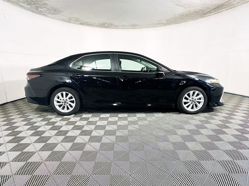 Used 2024 Toyota Camry LE w/ Convenience Package FWD image 2