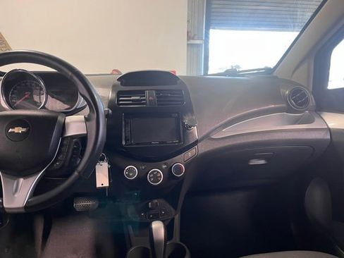 Used 2015 Chevrolet Spark LT image 20