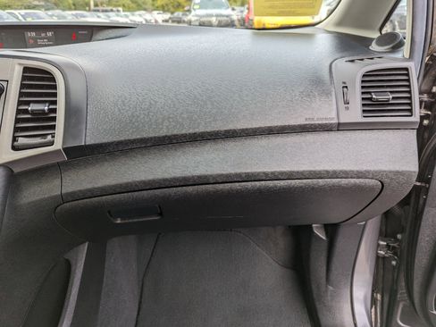 Used 2014 Toyota Venza Limited image 35