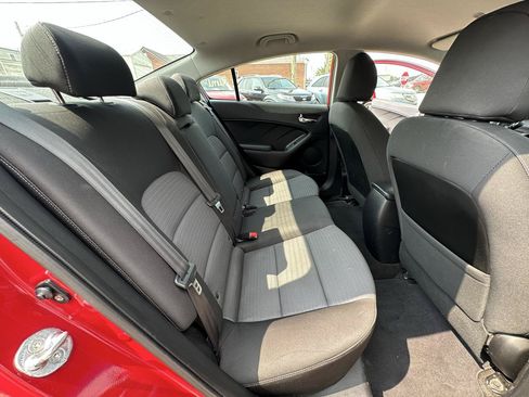 Used 2015 Kia Forte LX w/ Popular Package FWD image 12