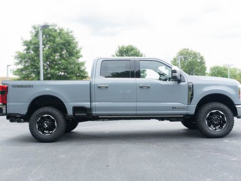 New 2026 Ford F250 King Ranch w/ Tremor Off-Road Package AWD/4WD image 11