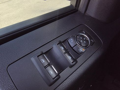 Used 2015 Ford F150 Lariat w/ Equipment Group 501A Mid image 12