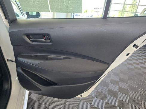 Used 2024 Toyota Corolla LE FWD image 38