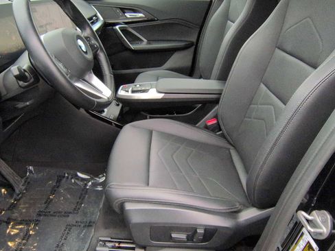 Used 2023 BMW X1 xDrive28i image 17