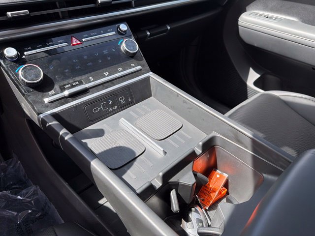 Used 2024 Hyundai Santa Fe SEL FWD image 27