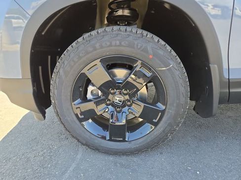 New 2026 Honda Ridgeline Black Edition image 9