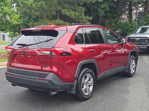 Used 2025 Toyota RAV4 XLE w/ Convenience Package AWD/4WD image 4