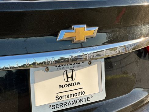 Used 2018 Chevrolet Impala LT image 21