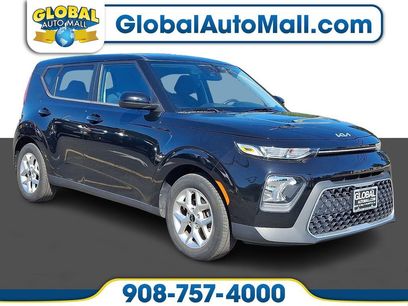 Used 2022 Kia Soul LX w/ Technology Package