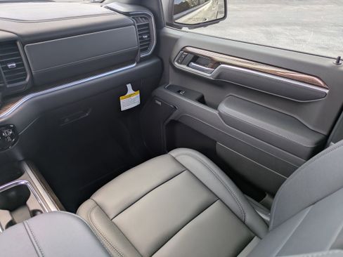 New 2026 Chevrolet Silverado 1500 RST w/ Safety Package AWD/4WD image 16