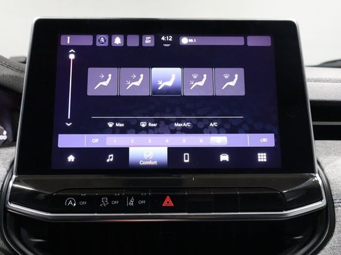 Used 2022 Jeep Compass Latitude image 30