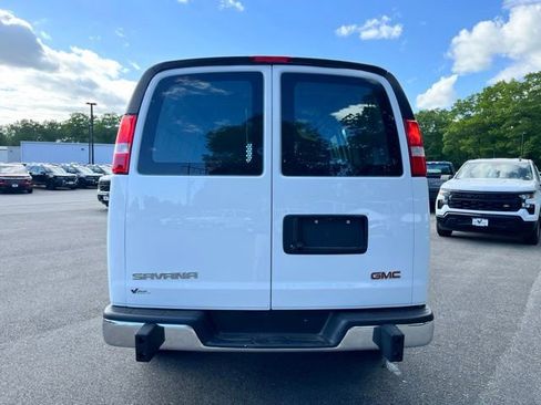 Used 2025 GMC Savana 2500 w/ Driver Convenience Package RWD image 7