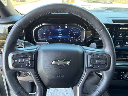 Used 2023 Chevrolet Silverado 1500 ZR2 w/ Technology Package AWD/4WD image 6