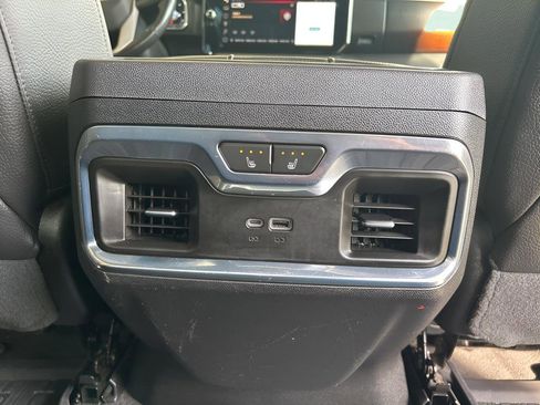 Used 2022 GMC Sierra 1500 Denali image 16