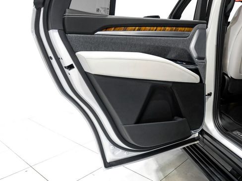 Used 2025 Cadillac Escalade Sport Platinum w/ LPO, Floor Liner Package image 50