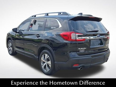 Certified 2024 Subaru Ascent Premium w/ Convenience Package AWD/4WD image 4