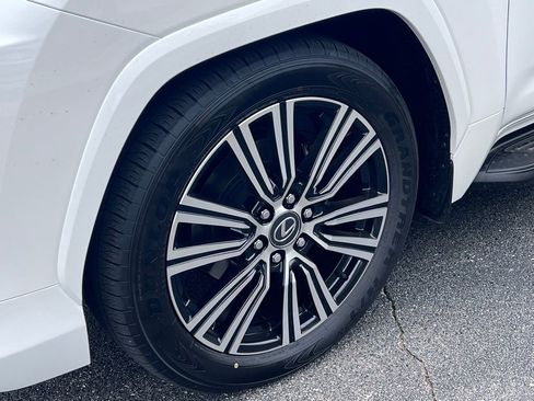 New 2026 Lexus LX 600 4WD w/ Luxury Package image 6