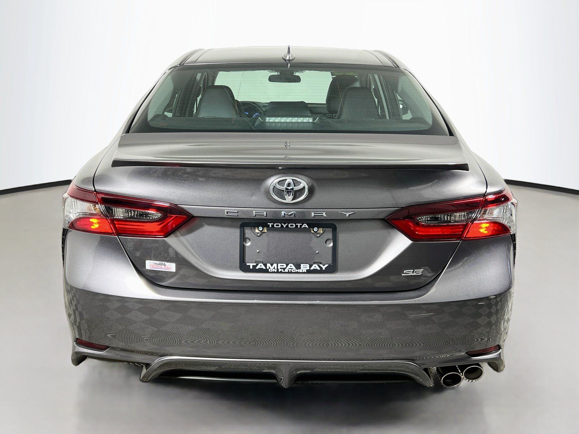 Used 2023 Toyota Camry SE FWD image 6