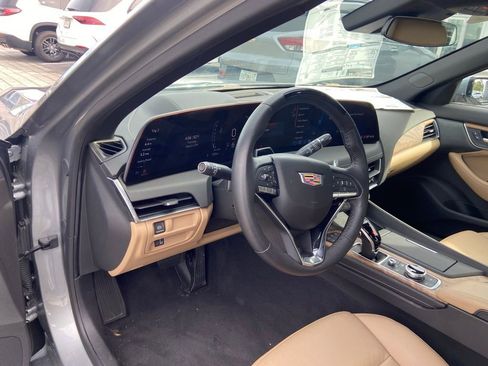 Used 2025 Cadillac CT5 Premium Luxury RWD image 8